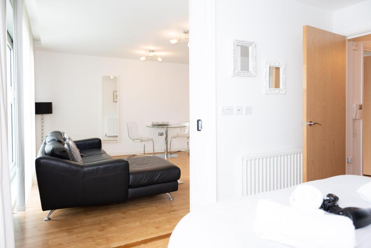 City Stay Apartments - Hub Milton Keynes Buitenkant foto