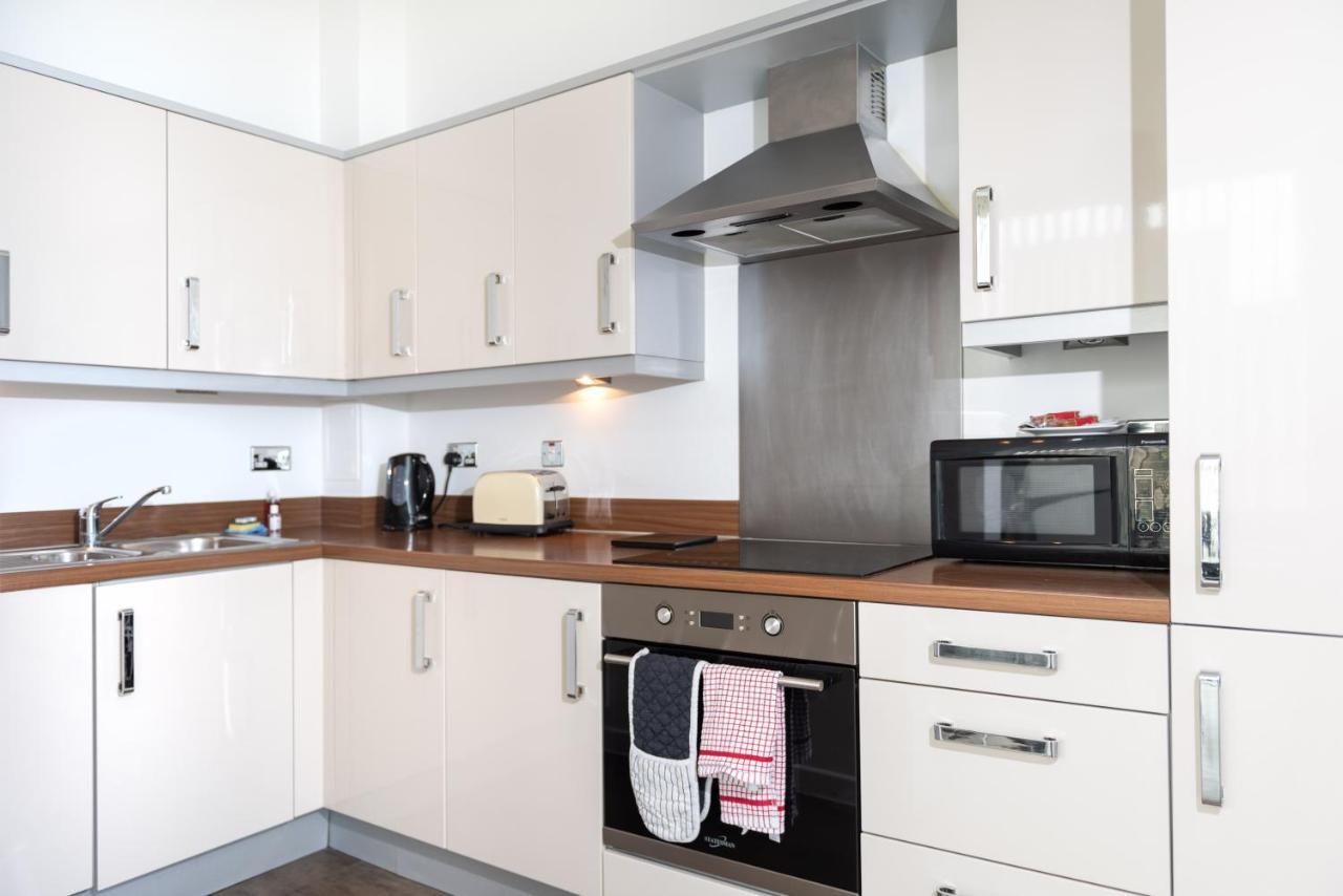 City Stay Apartments - Hub Milton Keynes Buitenkant foto