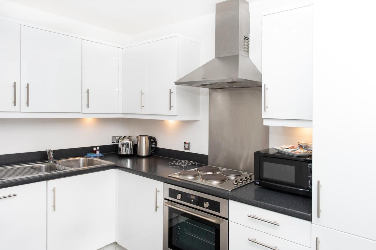 City Stay Apartments - Hub Milton Keynes Buitenkant foto
