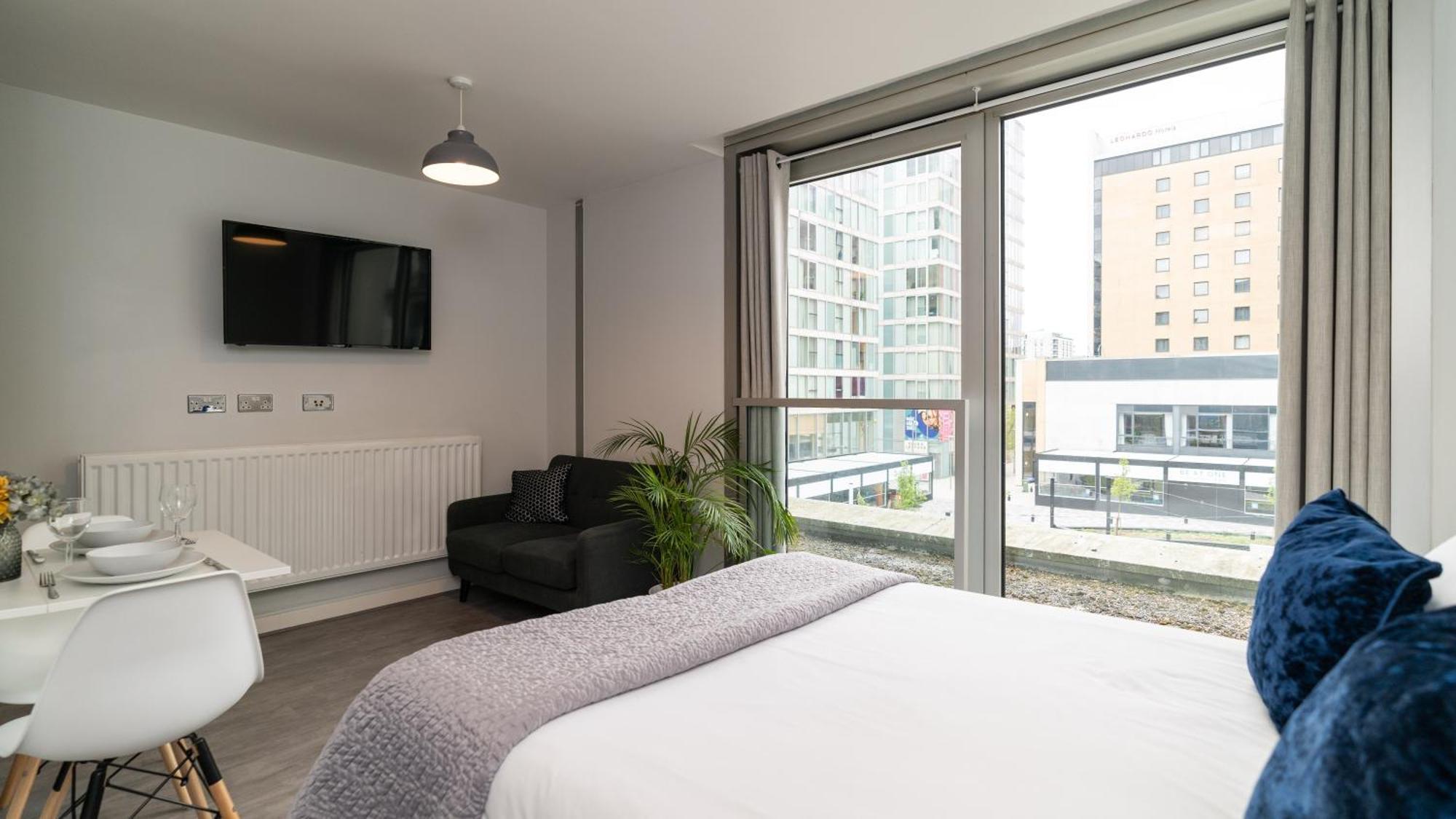 City Stay Apartments - Hub Milton Keynes Buitenkant foto