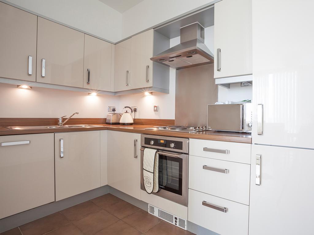 City Stay Apartments - Hub Milton Keynes Buitenkant foto